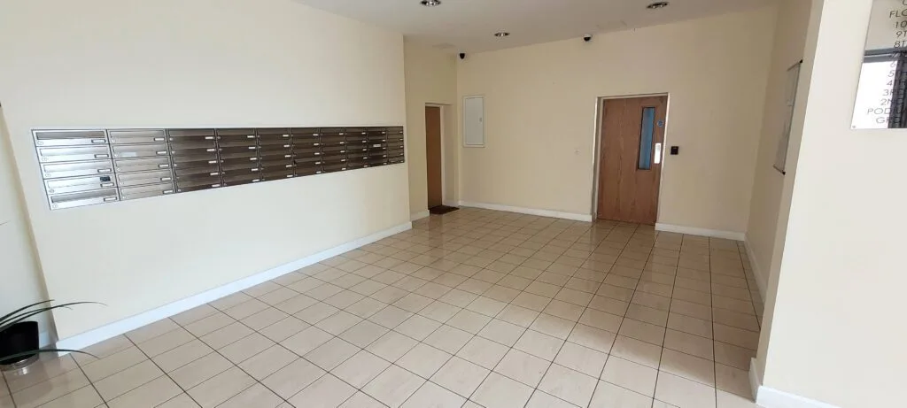 Oceanis Apartments is located in close proximity to the Royal Docks