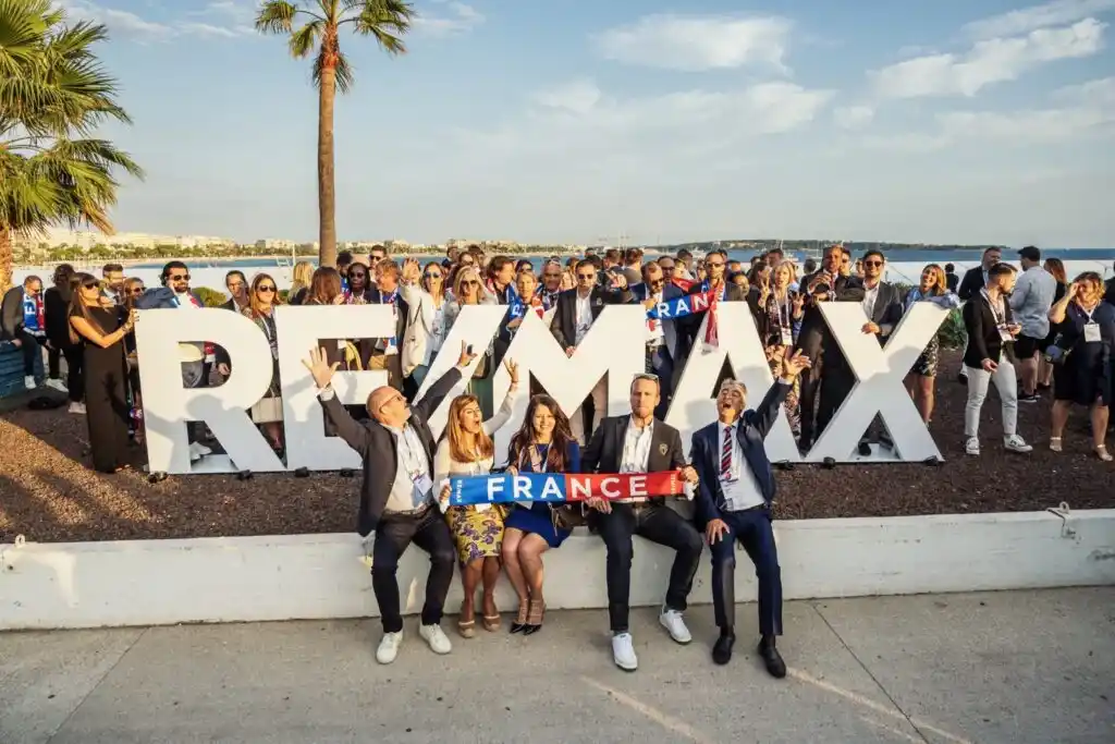 RE/MAX convention | Real Estate Agents London