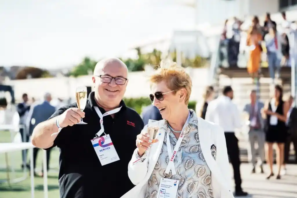 RE/MAX 2022 | Real Estate Agents London